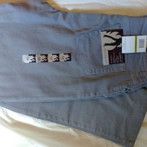 Gloria Vanderbilt jeans